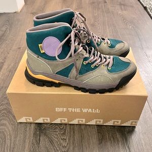 New Vans Men’s Taka Hayashi x Amazon Trail LX 'Deep Teal Hiking Boots Sz 10